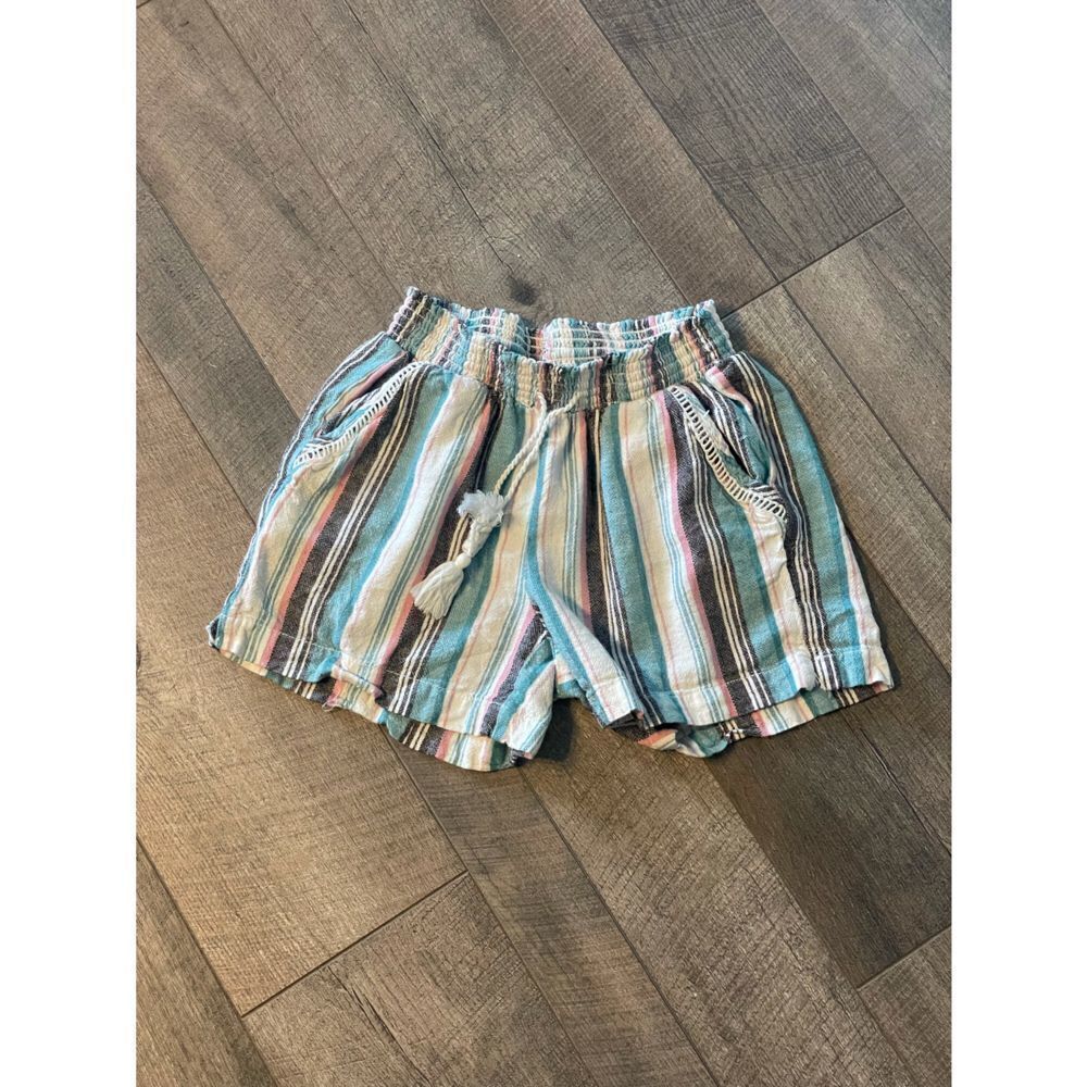 Briggs multicolored shorts. Size Medium.